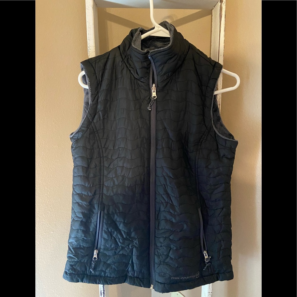 Free Country Vest ~ NEW ~ size small